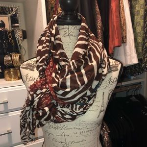 Lovely large scarf / wrap